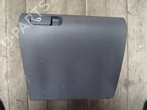 Used Glove box Glove box VW GOLF V (1K1) 1.6 (102 hp) 39058785 39058785