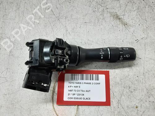 Used Steering column stalk Steering column stalk TOYOTA YARIS (_P13_) 1.5 Hybrid (NHP130_) (101 hp) 33872175 33872175