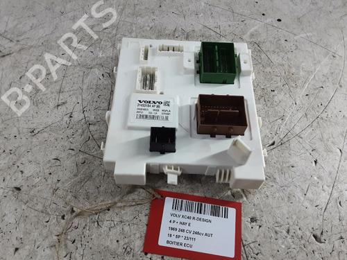 Used Engine control unit (ECU) Engine control unit (ECU) VOLVO XC40 (536) T5 AWD (247 hp) 33247526 33247526