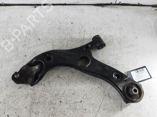 left-front-suspension-arm-toyota-c-hr-_x1_-2016-32245143 main image