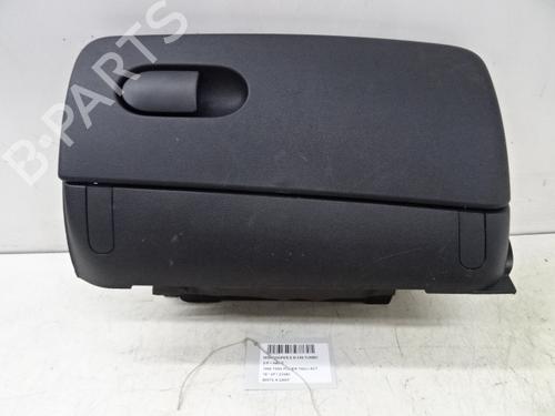 Used Glove box Glove box 39056390 39056390