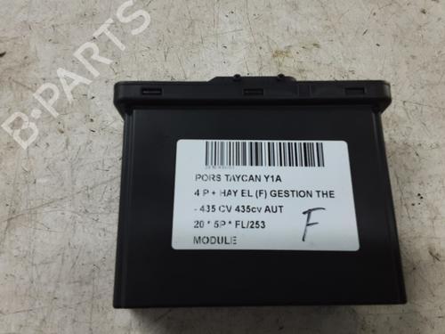 Used Control unit PORSCHE TAYCAN (Y1A) Electric (Y1AAA1, Y1AAI1) (408 hp) 32382729