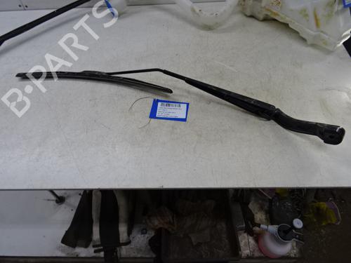 Used Front windshield wiper arm Front windshield wiper arm 32629216 32629216