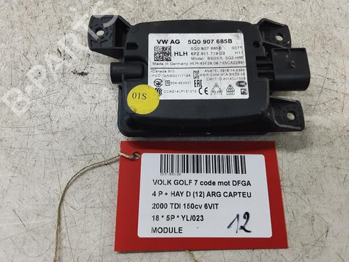 Used Control unit VW GOLF VII (5G1, BQ1, BE1, BE2) 2.0 TDI (150 hp) 28824405
