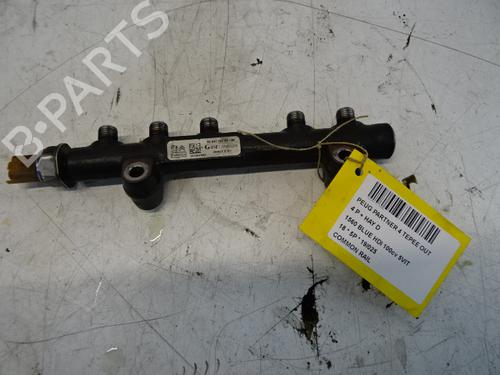 Used Injection rail PEUGEOT PARTNER Tepee 1.6 BlueHDi 100 (100 hp) 20273935