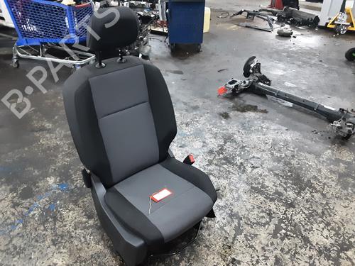 Stoel rechts voor PEUGEOT PARTNER Box Body/MPV (K9) 1.5 BlueHDi 100 (102 hp) 32664001