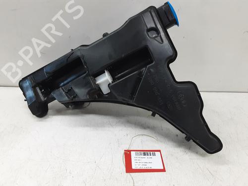 Sprinklertank AUDI A4 B9 Avant (8W5, 8WD) 40 TFSI Mild Hybrid (204 hp) 32011575
