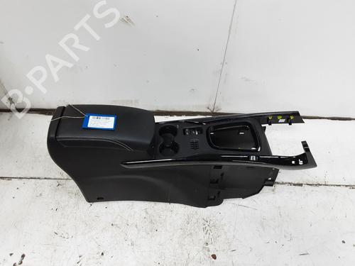 Used Middle console Middle console 39057509 39057509
