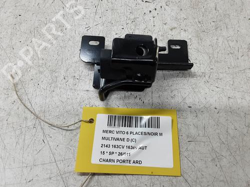Used Hinge/Door check strap Hinge/Door check strap MERCEDES-BENZ V-CLASS (W447) V 220 CDI / d (447.811, 447.813, 447.815) (163 hp) 39889459 39889459