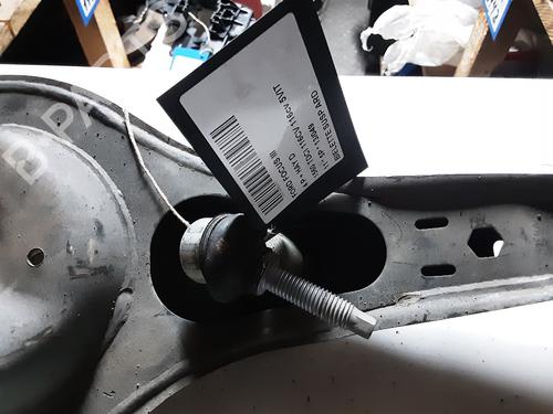 Used Right rear suspension arm Right rear suspension arm FORD FOCUS III Turnier 1.6 TDCi (115 hp) 20285549 20285549