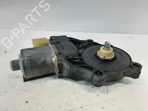 Left front window motor JAGUAR E-PACE (X540) 2.0 D150 AWD | BP39063731E21 - Image 2