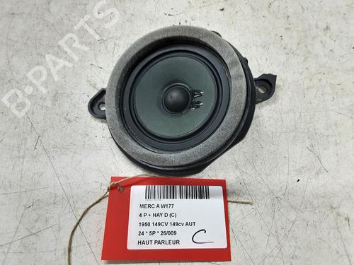 Used Speaker Speaker MERCEDES-BENZ A-CLASS (W177) A 200 d (177.012) (150 hp) 33247637 33247637