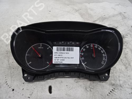 kombiinstrument-opel-corsa-e-x15-2014-39055426 main image