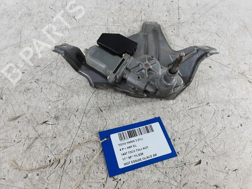 Used Rear wiper motor Rear wiper motor TOYOTA YARIS (_P13_) 1.5 Hybrid (NHP130_) (101 hp) 32245396 32245396