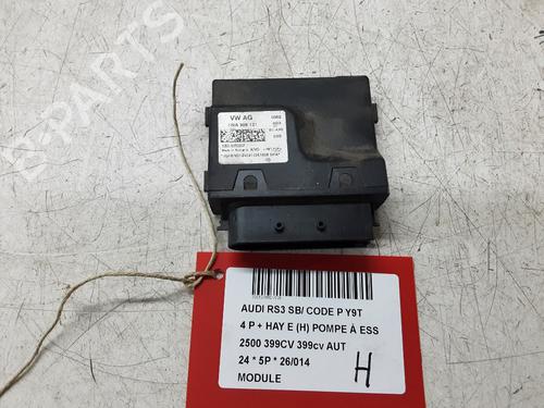 Used Control unit Control unit AUDI A3 Sportback (8YA, 8YF) RS3 TFSI quattro (400 hp) 33678196 33678196