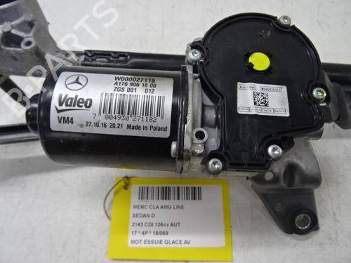 Used Front wiper motor MERCEDES-BENZ CLA Coupe (C117) CLA 200 CDI / d (117.308) (136 hp) 29609845
