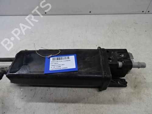 andre-toyota-c-hr-_x1_-2016-32629401 main image