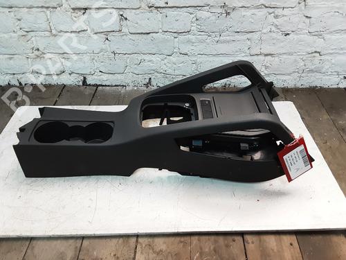 Used Middle console Middle console 23401643 23401643