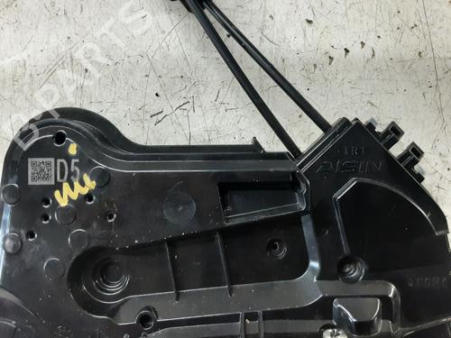 Front right lock TOYOTA COROLLA Hatchback (_E21_, _EA1_, _EH1_) 1.8 Hybrid (ZWE211, ZWE219) | BP32245015C97