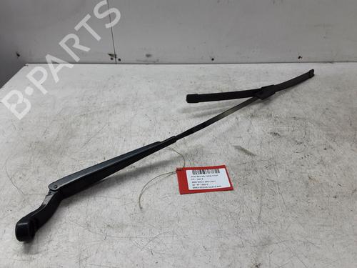 Used Front windshield wiper arm Front windshield wiper arm AUDI A3 Sportback (8YA, 8YF) RS3 TFSI quattro (400 hp) 33678231 33678231
