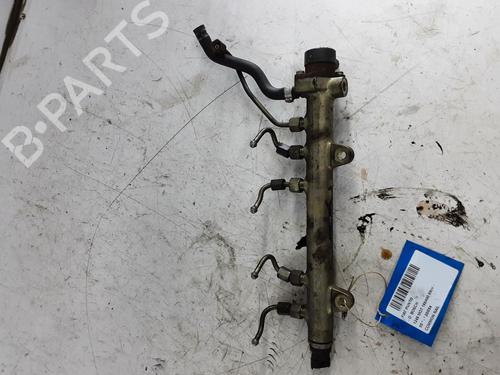 Used Injection rail Injection rail 39055212 39055212