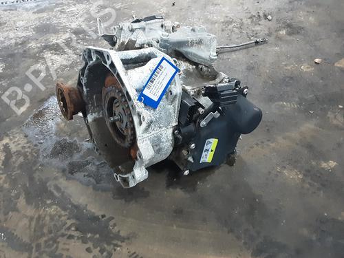 Used Gearbox VW GOLF VII (5G1, BQ1, BE1, BE2) 1.0 TSI (110 hp) 32245380