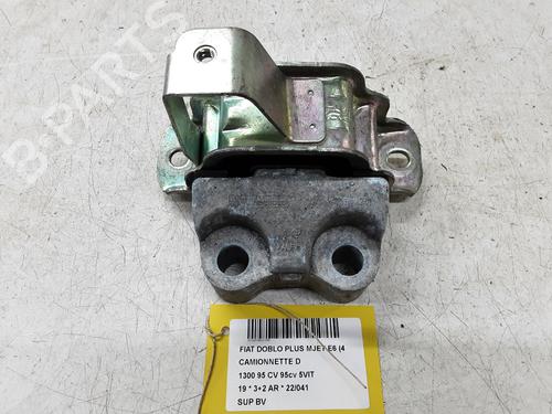 Gearkasseophæng Gearkasseophæng FIAT DOBLO Cargo (263_) 1.3 D Multijet (263WXU1A, 263ZXU1A, 263WYB1A, 263ZYB1A) (95 hp) 36951393 36951393
