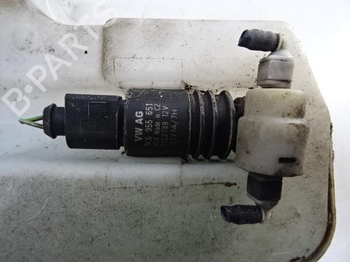 Used Washer pump Washer pump 39053004 39053004