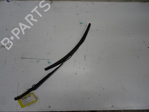 Used Front windshield wiper arm MINI MINI (F56) Cooper D (116 hp) 20272567