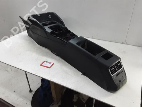 Console central Console central AUDI A3 Limousine (8VS, 8VM) 1.6 TDI (115 hp) 32246243 32246243