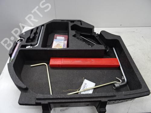 Used Jack Kit Jack Kit SUBARU IMPREZA Hatchback (GR, GH, G3) 2.0 D AWD (150 hp) 39055988 39055988