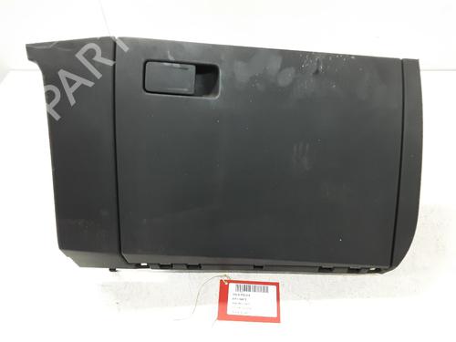 Used Glove box Glove box VW POLO VI (AW1, BZ1, AE1) 1.0 MPi (80 hp) 23220694 23220694
