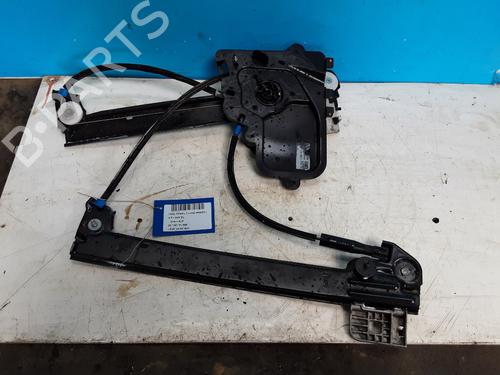 Front right window mechanism TESLA MODEL 3 (5YJ3) EV AWD | BP32245514C23 - Image 1