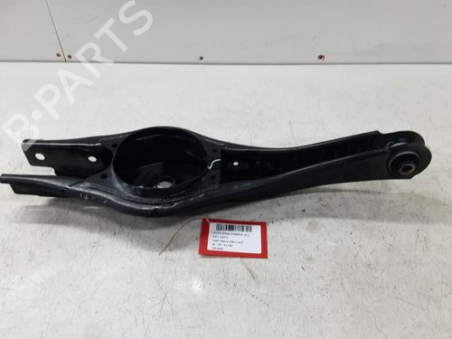 Venstre bagtil bærearm HYUNDAI KONA (OS, OSE, OSI) 1.6 GDi Hybrid (105 hp) 32248200