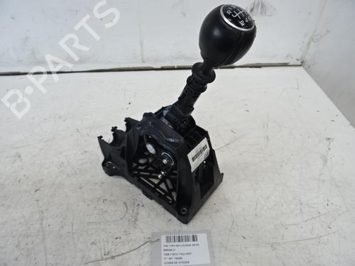 Used Shift knob Shift knob 39055582 39055582