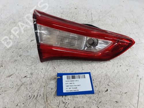 left-tailgate-light-toyota-yaris-_p13_-2010-2011-2012-2013-2014-2015-2016-2017-2018-2019-2020-32245339 main image