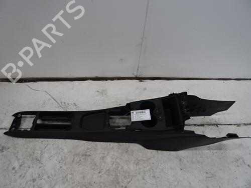 Used Middle console Middle console 23401619 23401619