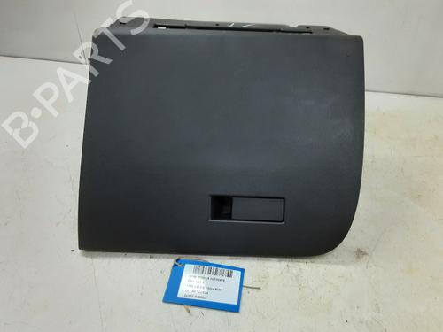 Used Glove box Glove box 39056415 39056415