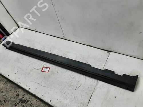 Used Door moulding trim Door moulding trim VOLVO XC40 (536) T5 AWD (247 hp) 33247692 33247692