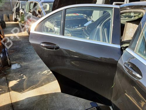 Used Right rear door Right rear door MERCEDES-BENZ C-CLASS (W205) C 180 d (205.000) (122 hp) 32249391 32249391