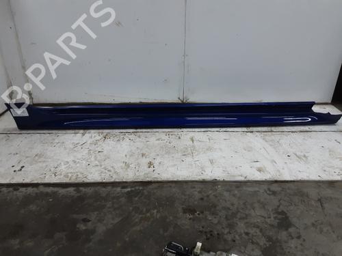 Used Door moulding trim TOYOTA YARIS (_P21_, _PA1_, _PH1_) 1.5 Hybrid (MXPH11) (92 hp) 32243479