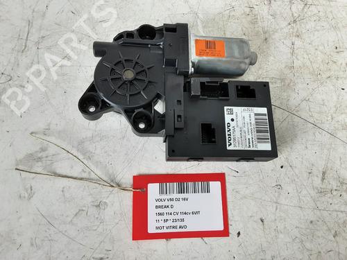 Used Right front window motor Right front window motor VOLVO V50 (545) D2 (114 hp) 20288077 20288077