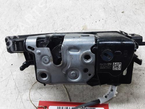 front-left-lock-toyota-proace-van-mdz_-2016-32247194 main image
