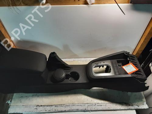 Middenconsole VW JETTA IV (162, 163, AV3, AV2) 1.4 TSI Hybrid (170 hp) 23503961