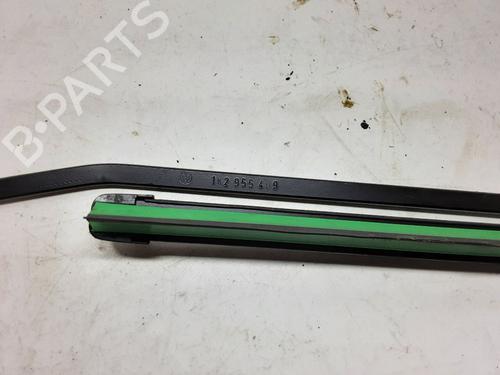Front windshield wiper arm VW GOLF V (1K1) 2.0 TDI 16V | BP20288291C143 