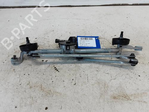 front-wipers-mechanism-nissan-juke-f16_-2019-32243230 main image