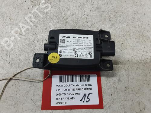 Used Control unit VW GOLF VII (5G1, BQ1, BE1, BE2) 2.0 TDI (150 hp) 28824409
