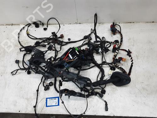 Used Fuse box VW GOLF VII (5G1, BQ1, BE1, BE2) 1.6 TDI (110 hp) 20279046