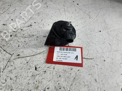 Used Horn AUDI Q3 (F3B) 35 TDI (150 hp) 32249396