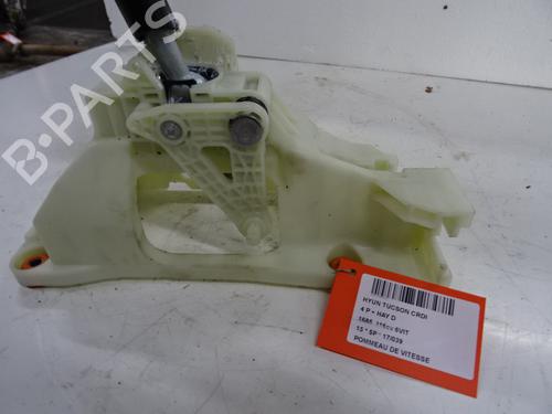 Used Gear lever HYUNDAI TUCSON (TL, TLE) 1.7 CRDi (116 hp) 20274495